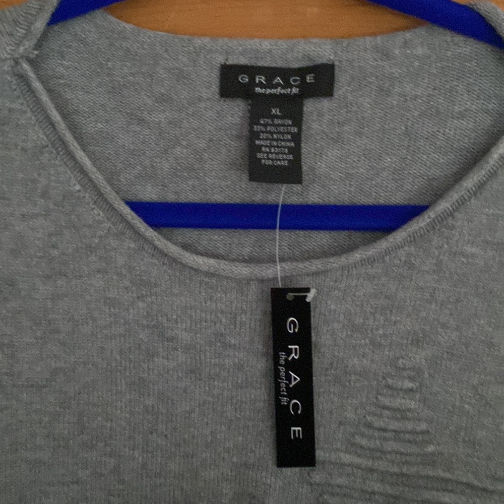 NWT Grace Sweater size XL